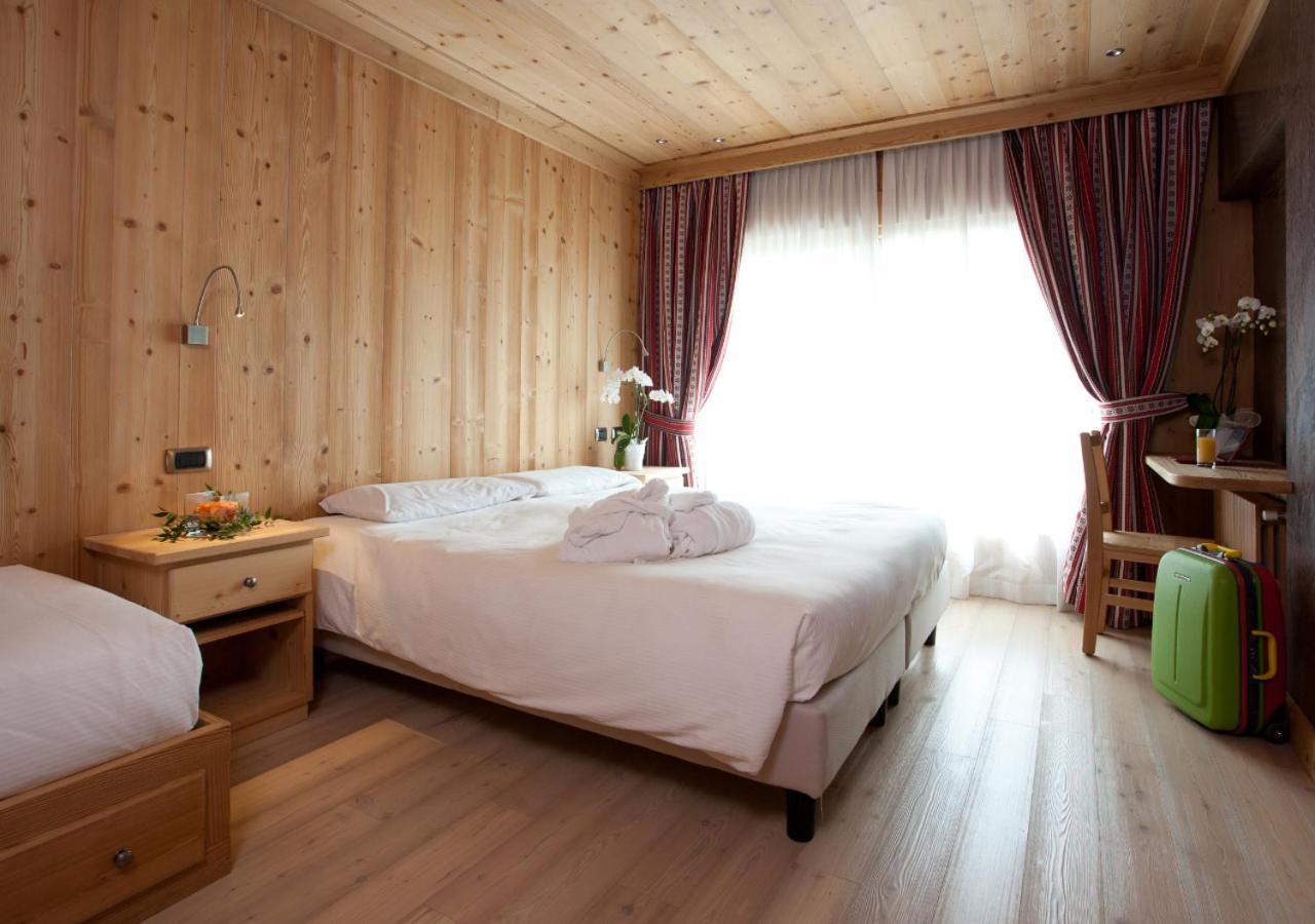 Hotel Funivia บอร์มิโอ ภายนอก รูปภาพ